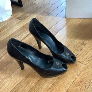 AUTHENTIC CHANEL heels